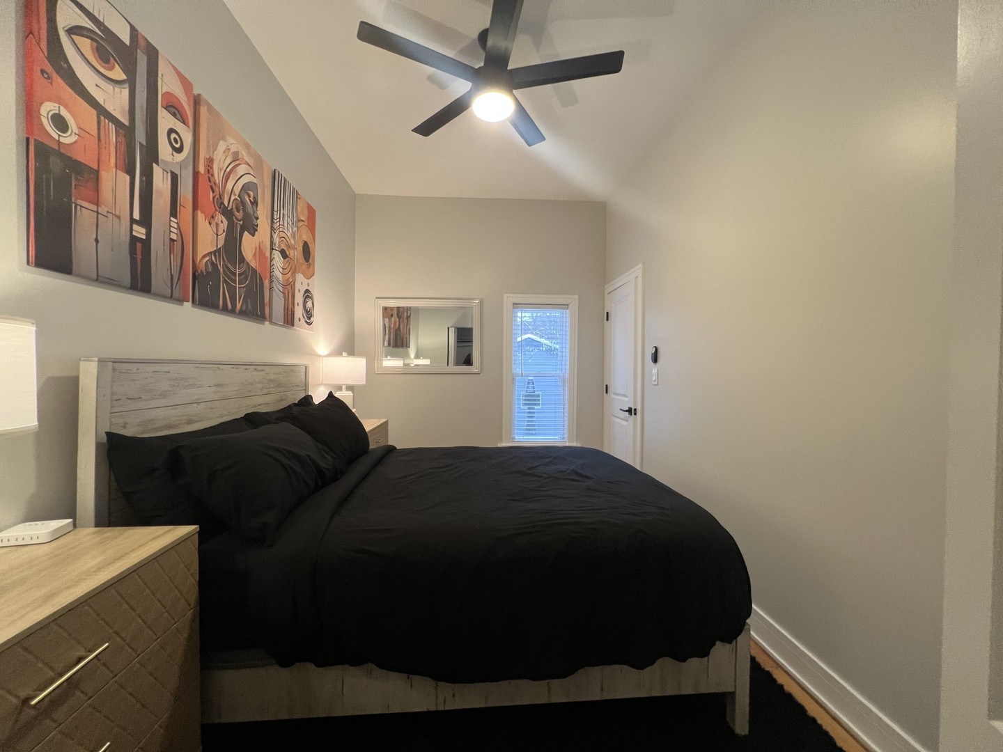 6613 S Langley Ave #1 Chicago, IL 60637