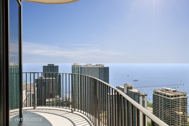 225 N Columbus Dr #5310 Chicago, IL 60601