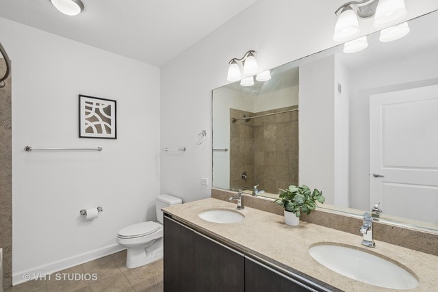 225 N Columbus Dr #5310 Chicago, IL 60601